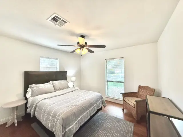 Casa Emilio bedroom, furnished house in Texas Medical Center / Meyerland, Houston