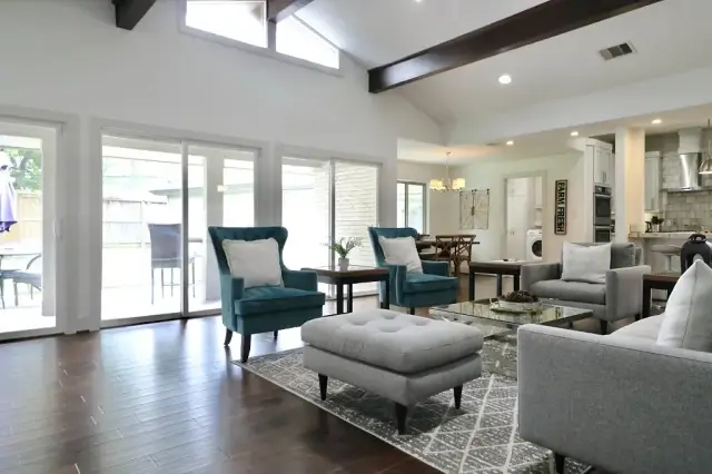 Casa Paise living room, furnished house in Texas Medical Center / Meyerland, Houston — furnished rentals in Houston
