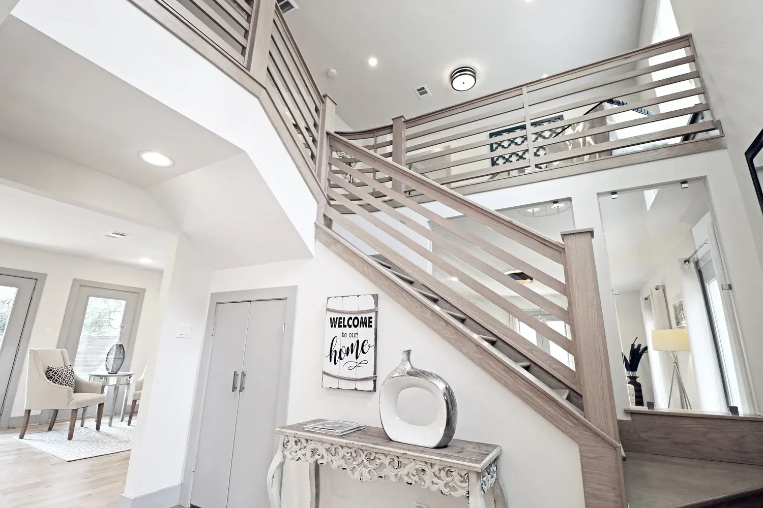 Chateau Gold living room, furnished house in Texas Medical Center / West University, Houston