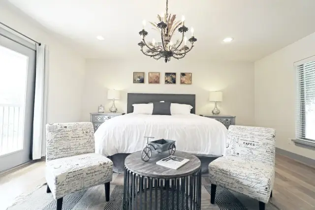 Chateau Gold primary bedroom, furnished house in Texas Medical Center / West University, Houston — furnished rentals in Houston