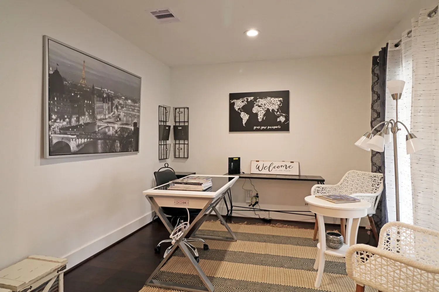 Furnished home in Houston — If you are looking for a job in Texas, Houston is the place to be