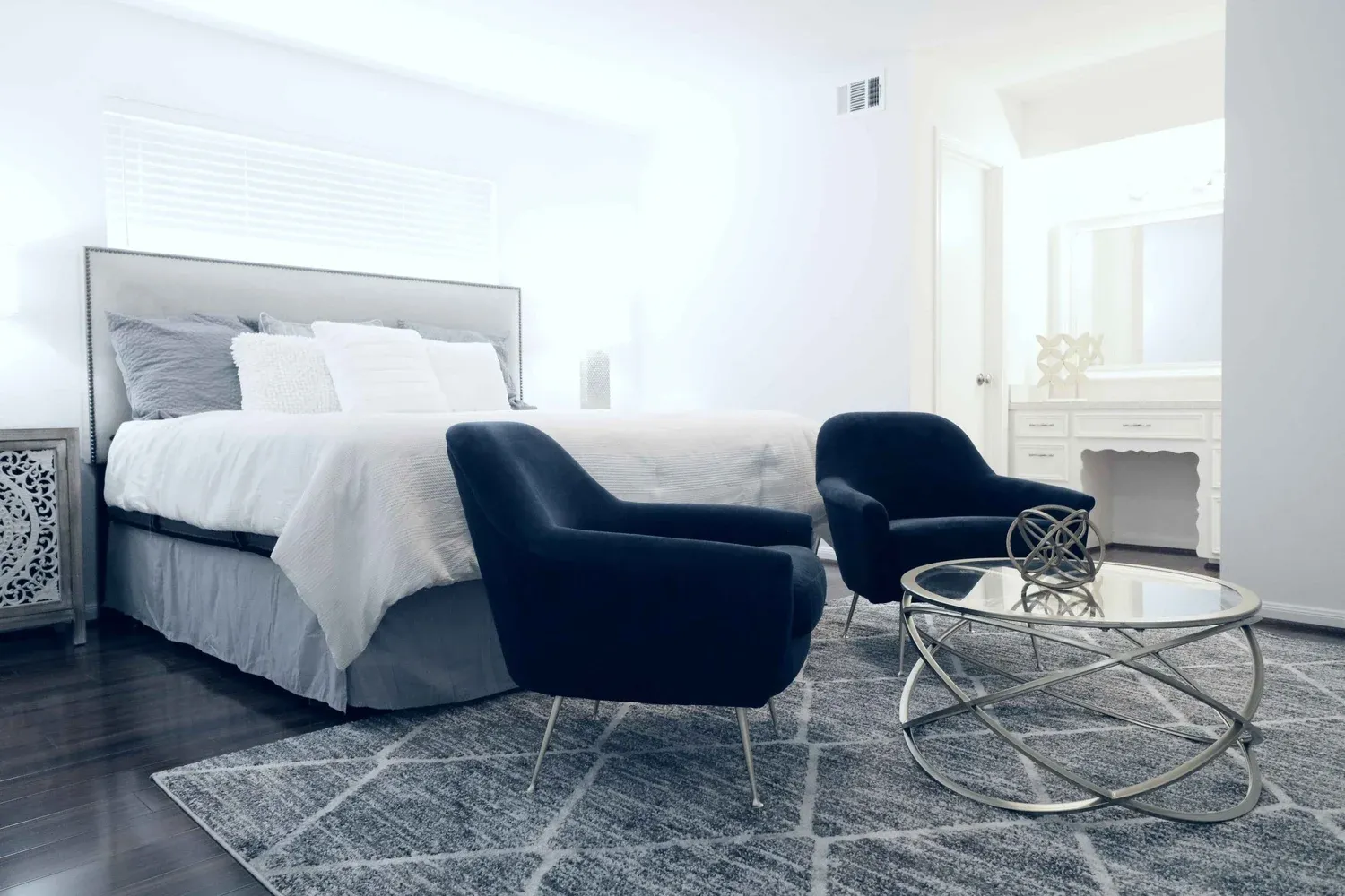 LUXURWAY offers MD Anderson patient housing in Houston