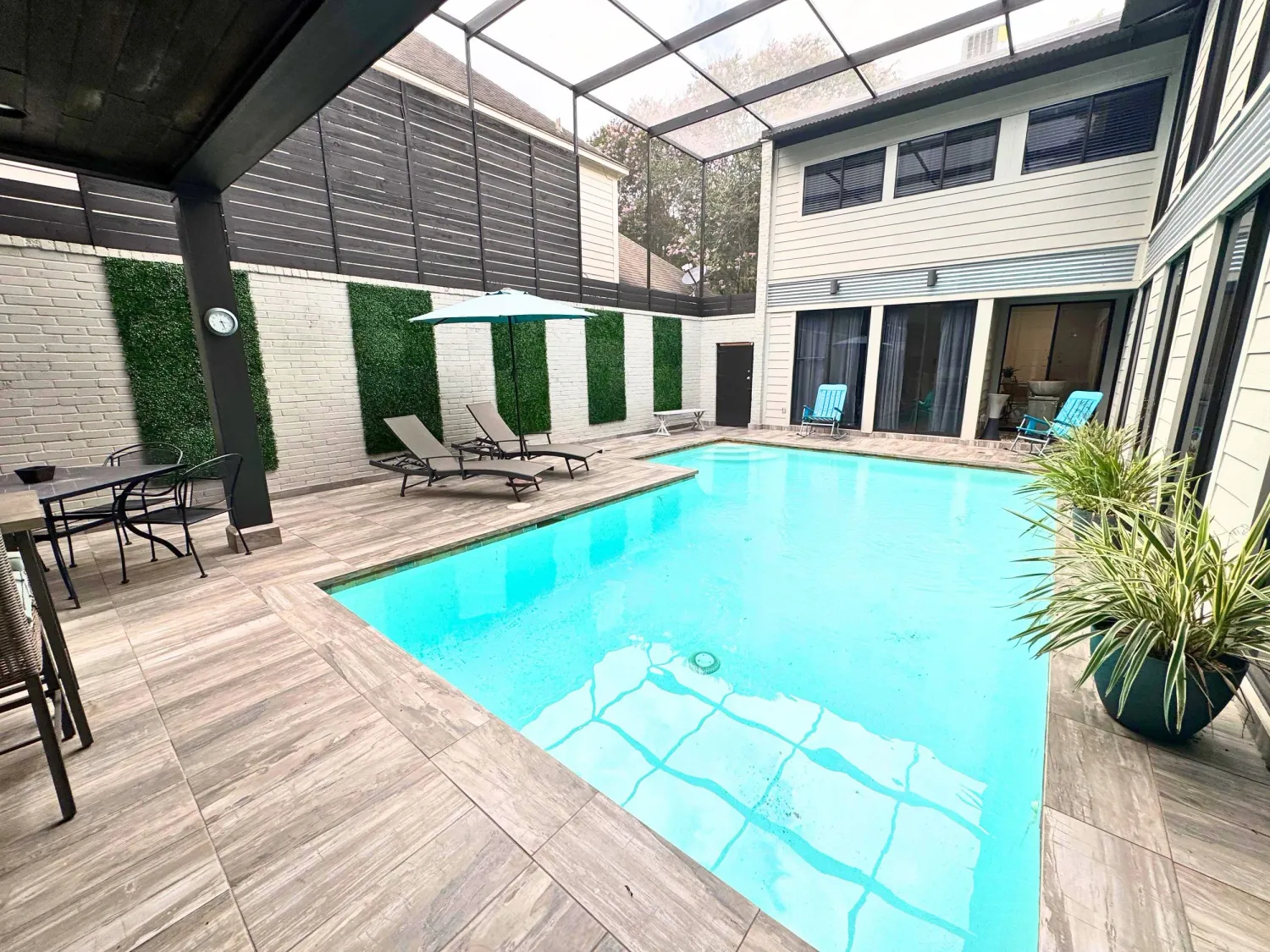 What a 30-Night Houston Stay Costs in 2026