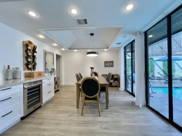Villa Sorrento dining room, furnished house in Texas Medical Center / West University, Houston — furnished rentals in Houston